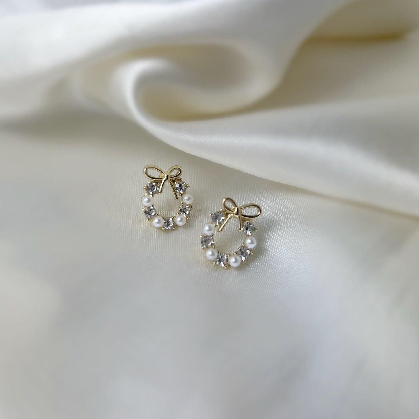 Pearls & Diamonds