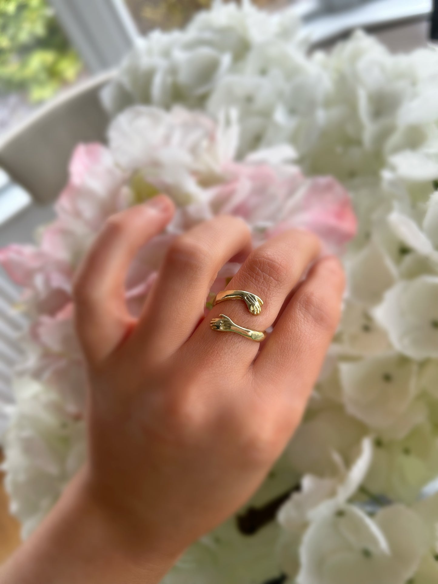 The Hug Ring